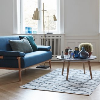 Σκούρο μπλε καναπέ