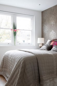 Brunt soverom i Khrusjtsjov