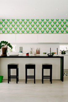 Επιτοίχιες σωλήνες στην κουζίνα