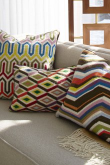 Κεντημένα μαξιλάρια καναπέδων