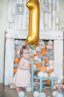 Δωμάτιο δωμάτιο κοριτσιών για 1 έτος