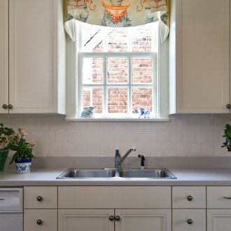 MDF κουζίνα στο σπίτι