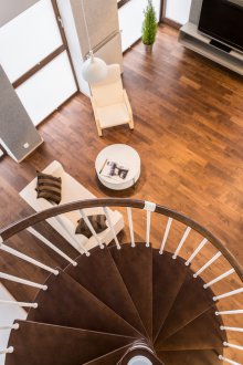 Ανοιχτό καφέ ελασματοποιημένο