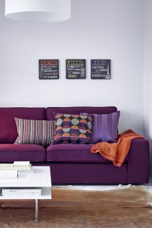 Μωβ καναπέ-κρεβάτι