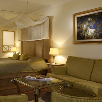 Μικρό διάφανο κουβούκλιο στο εσωτερικό του υπνοδωματίου