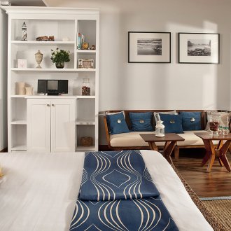 Ξύλινο καναπέ κρεβάτι