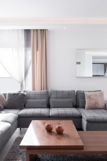 Γκρίζο εσωτερικό καθιστικό