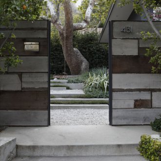 Πύλη για να δώσει σε ένα νεωτεριστικό ύφος