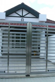 Steel Gate Gate