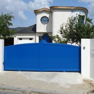 Swing μπλε πύλη