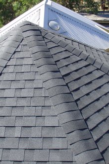 Γκρίζο σύνθετο κεραμίδι