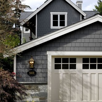 Ανύψωση πόρτας με παράθυρο