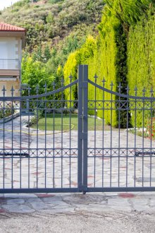 Αυτόματη γκρι πύλη