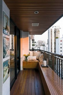 Μαύρο σχεδιασμό μπαλκονιού