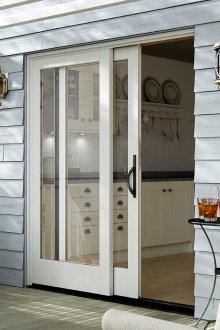 Μπαλκονόπορτα ενός διαμερίσματος