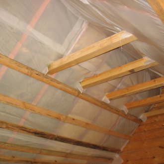 Μονωτική οροφή στέγης