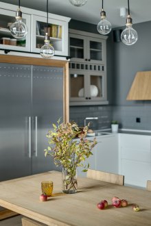 Γκρίζες αποχρώσεις στην κουζίνα