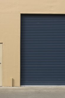 Κυλιόμενη μπλε πύλη