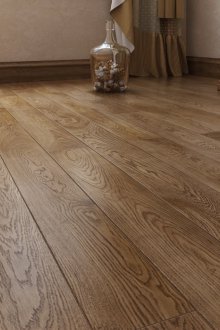 Μεγάλη σανίδα δαπέδου