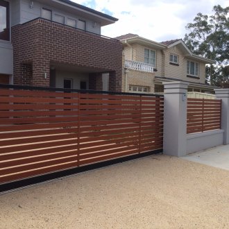 Ξύλινη πύλη κονσόλας