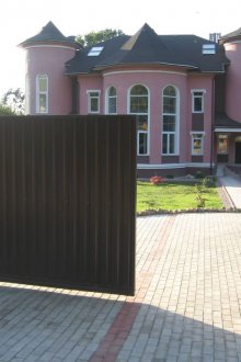 Μεταλλική πύλη κονσόλας