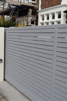 Γκρι πύλη προβόλων