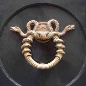 Η θυροτηλέφωνο σκέφτηκε