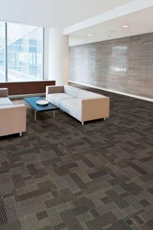 Καφέ κεραμίδι χαλί