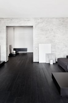 Μινιμαλιστικό μαύρο έλασμα