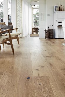 Laminate Tarkett σε εξοχική κατοικία