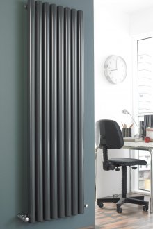 Κάθετο ψυγείο στο γραφείο