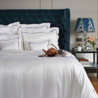 Μεταξωτά κρεβάτια με σωληνώσεις