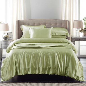 Πράσινο κρεβάτι από μετάξι