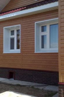 Μεταλλική παρακαταθήκη για καλοκαιρινή κατοικία