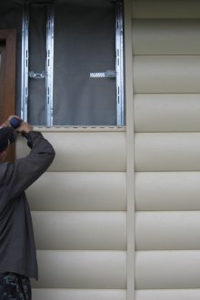 Εγκατάσταση ακρυλικού πλαισίου