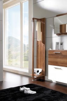 Είσοδος από MDF για στενό διάδρομο