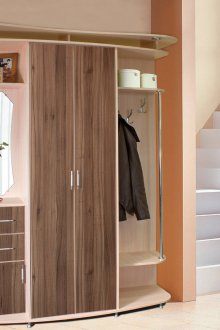 Διάδρομος καρυδιάς για στενό διάδρομο