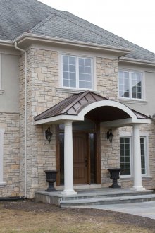 Πλακάκι για την πρόσοψη