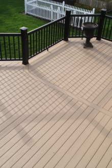 Φωτεινό παρκέ κήπου