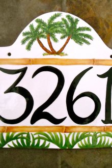 Τροπικό στυλ σπίτι σημάδι