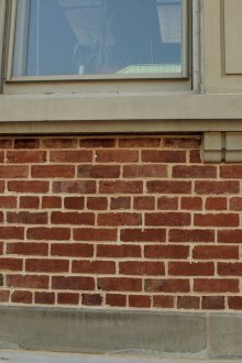 Μεταλλική παρακαμπτήριος τούβλο