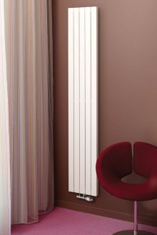 Κατακόρυφο διμεταλλικό ψυγείο