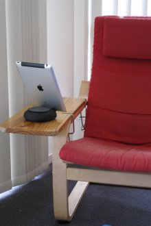 Καρέκλα με κόκκινο χρώμα