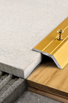 Όριο δαπέδου για δάπεδα από έλασμα