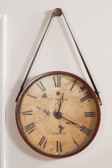 Ξύλινο ρολόι τοίχου