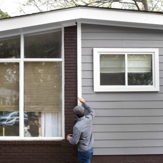 Γκρίζο σπιτάκι