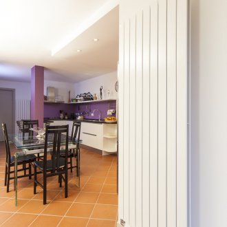 Ψυγείο νερού στην κουζίνα