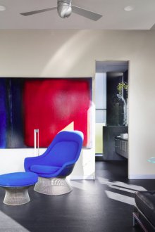 Πλάκα αλουμινίου στο σαλόνι