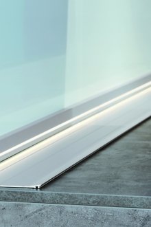 Έπιπλα από αλουμίνιο