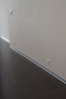 Εγκατάσταση πλακών αλουμινίου